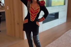 Хлои Кардашьян поделилась историями с Крис Дженнер у себя в Inst*