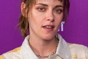 Все стабильно у Кристен Стюарт: приоткрытый рот и несвежая прическа