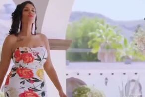 «Беременна в 16» в прошлом: в сети хайпануло ТВ-шоу «Особняк милф» — там зрелые мамочки 40+ ищут парня среди сыновей друг друга