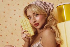 Доброе утро с фотосессией прекрасной Сабрины Карпентер для нового аромата парфюма «Sweet Tooth Lemon Pie»