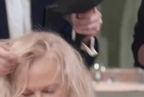 Памела Андерсон снова блонди