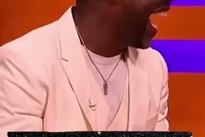 Дакота Джонсон и её интересные истории про фанатов