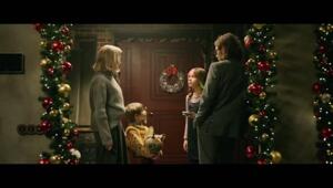 Смотрим трейлер  новогодней комедии «Письмо Деду Морозу»  с Наталией  Орейро, которая предстаёт в роли самой себя – звезды сериала «Дикий ангел», которая внезапно появляется в жизни главного героя Петра Безуглова (Антон Филипенко) после того, как его сын отправляет детские письма отца Деду Морозу