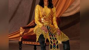 Певица Сиара выбрала на Хэллоуин образ Майкла Джексона из клипа на песню «Do you remember the time»