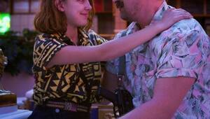 Милли Бобби Браун обвиняет Дэвида Харбора в издевательствах и домогательствах во время съемок 5-го сезона «Очень странные дела»!