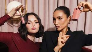 Селена Гомес объявила о коллаборации Rare Beauty x BÉIS