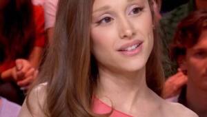 Ариана Гранде в амплуа брюнетки на шоу «Quotidien»