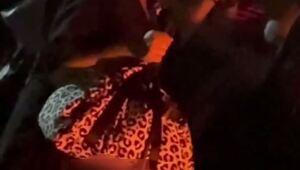 СМИ засняли телеведущего Дмитрия Диброва с торчащим из штанов причиндалом 