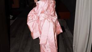 Шикарная Ким Кардашьян на новых фотографиях у себя в профиле