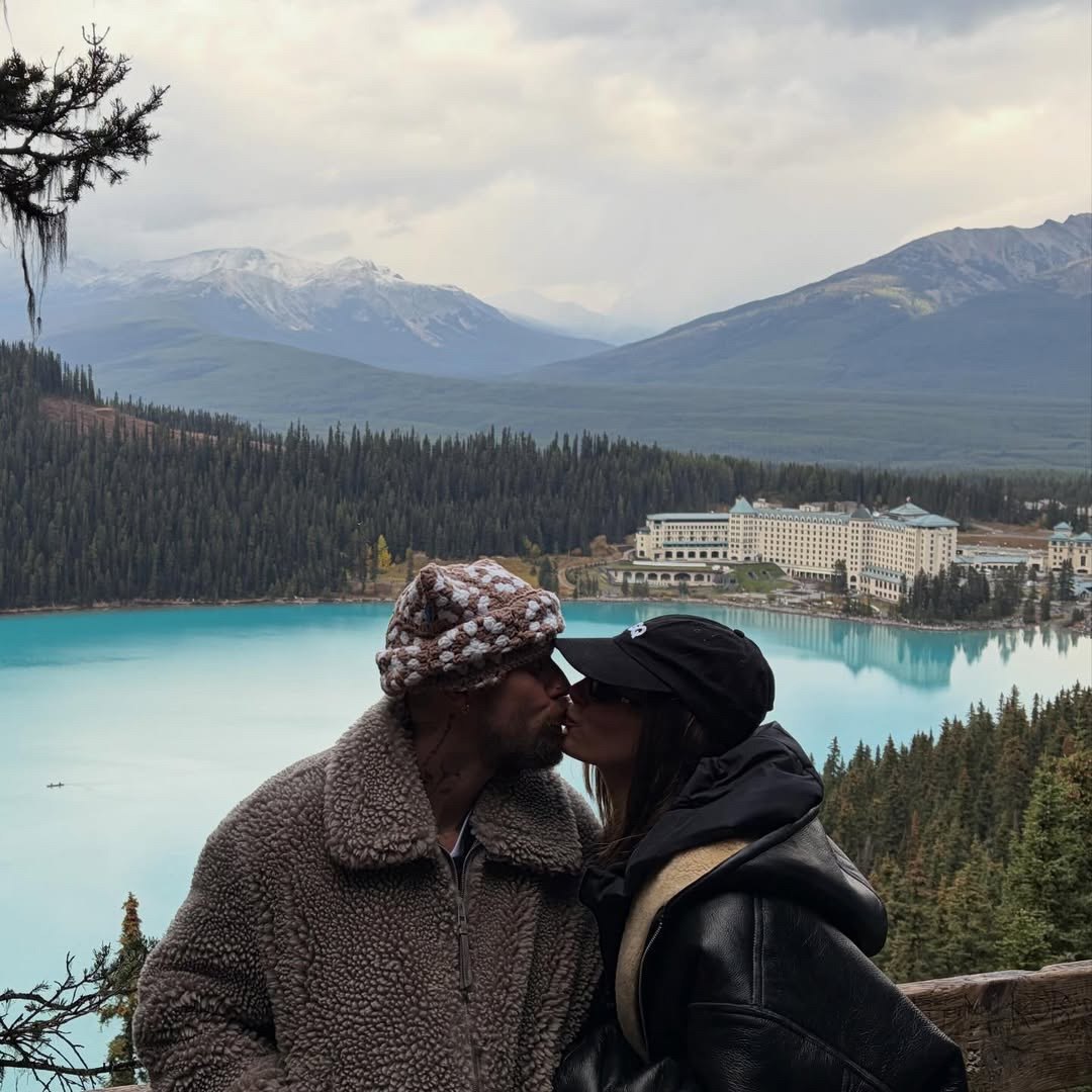 Хейли и Джастин Бибер поделились новыми фотографиями