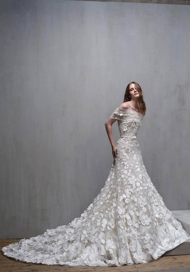 Ливанский дизайнер Elie Saab представил новую коллекцию свадебных платьев, осень 2026 на Неделе свадебной моды в Нью-Йорке