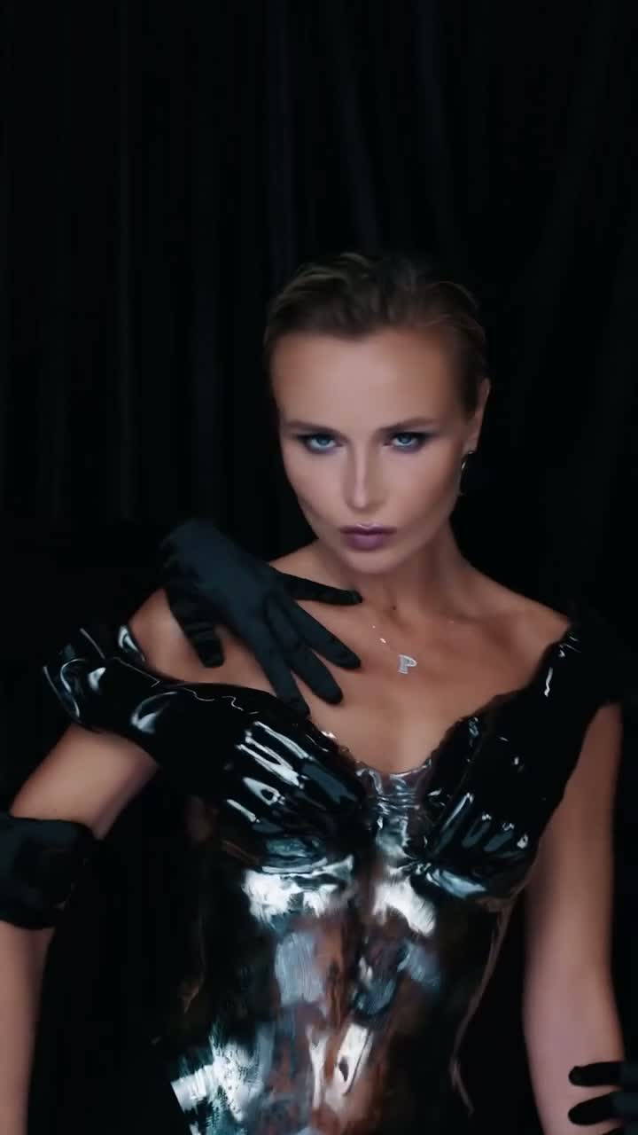 Полина Гагарина интригует тизером клипа на новую песню под названием «Полина»