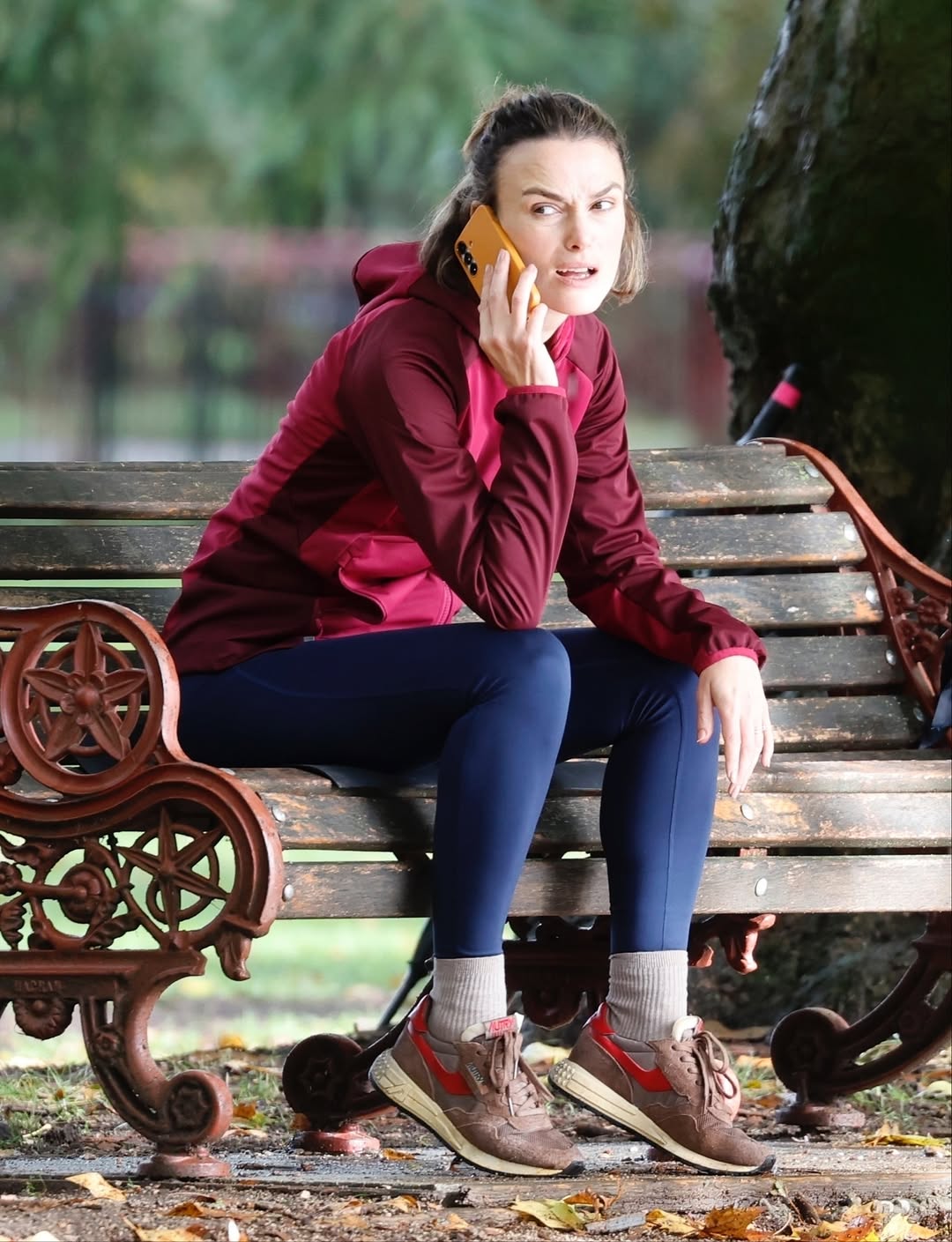 Кира Найтли на съёмочной площадке 2-ого сезона сериала «Black Doves»