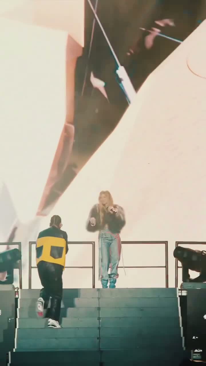 Экс-участница The Black Eyed Peas Ферги прервала семилетнюю паузу в концертной деятельности