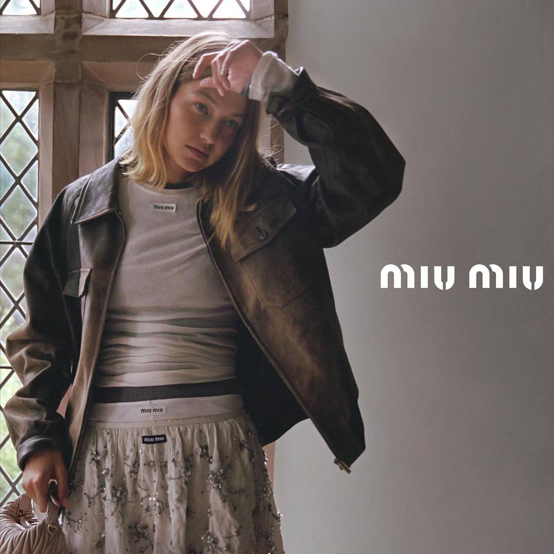 Джиджи Хадид в фотосессии для Miu Miu