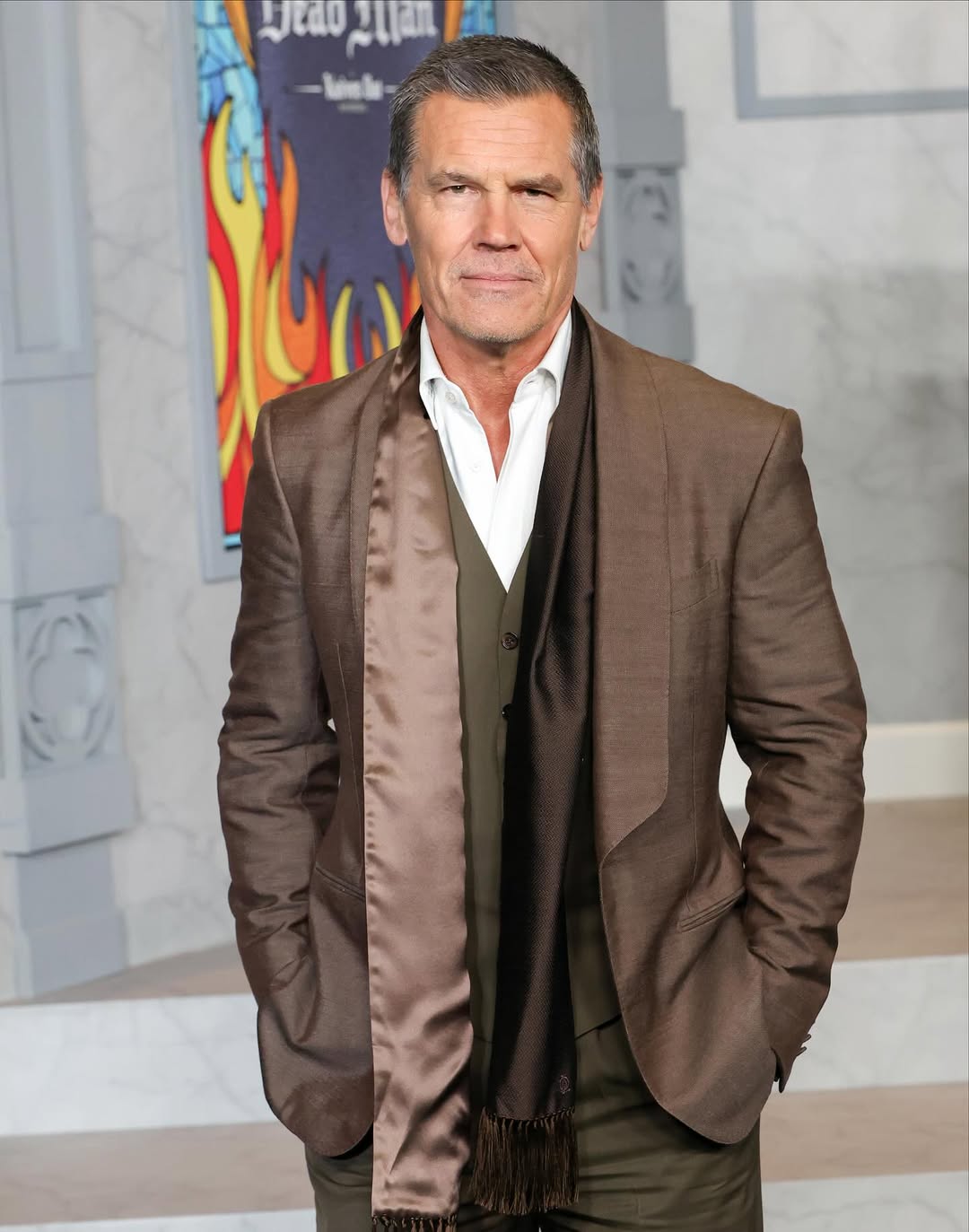 Звезды фильма «Проснись мертвецом: Загадка убийства» — Джош Бролин, Кейли Спани, Мила Кунис, Керри Вашингтон и Джош О’Коннор — посетили премьеру в ЛА