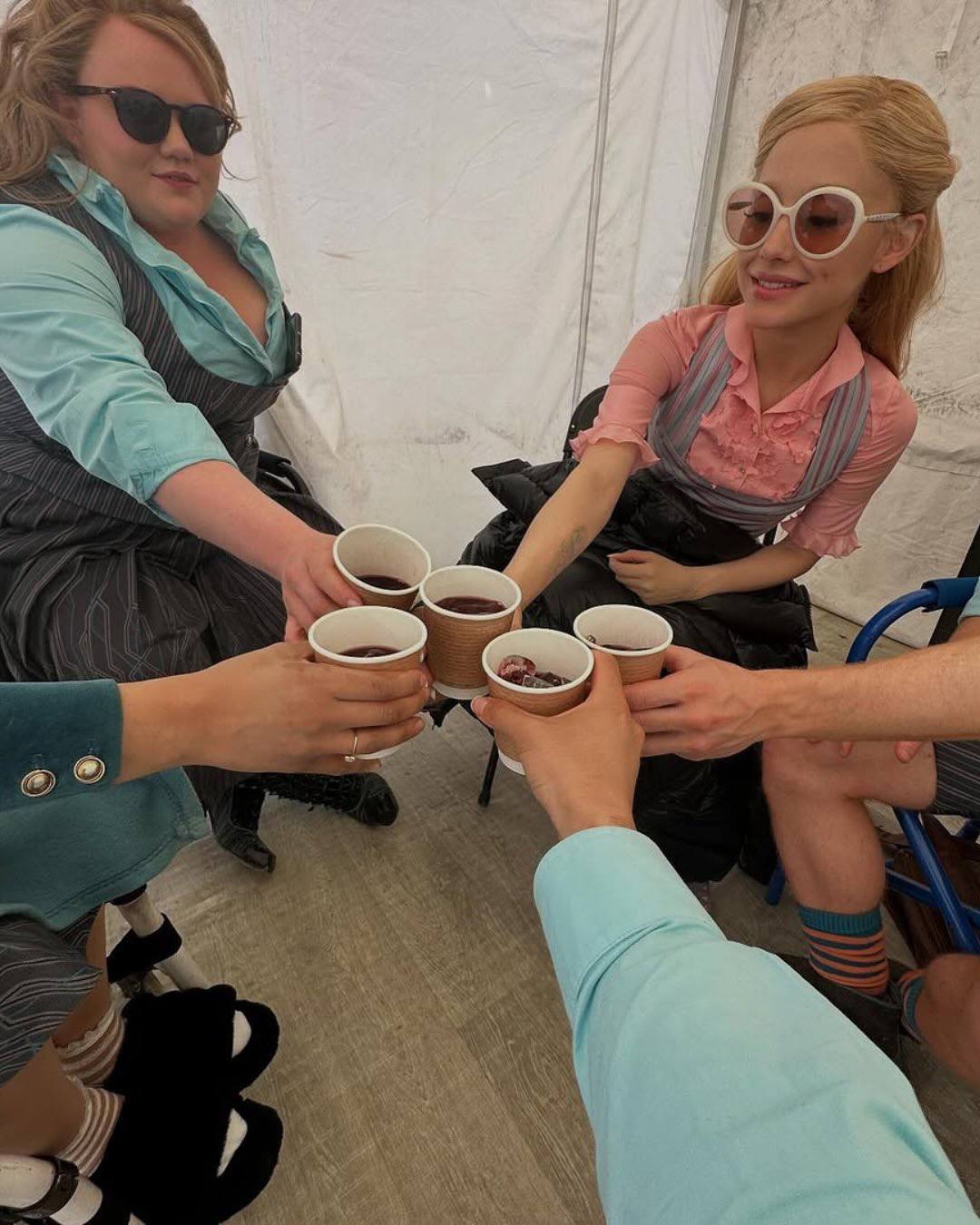 Закадровые фото со съёмок фильма «Злая: Во имя добра»