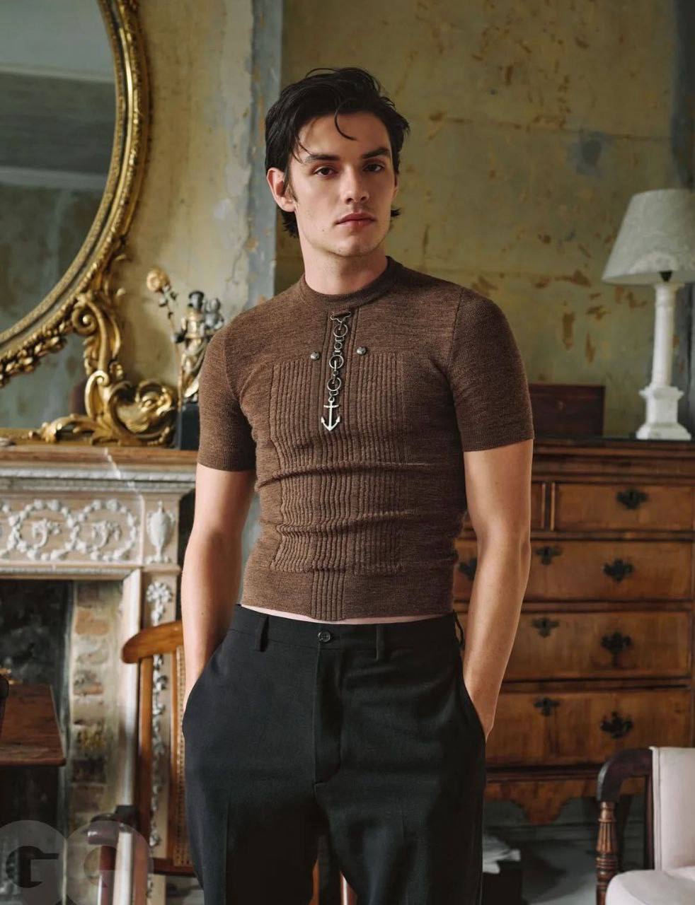 Красавчик Луис Партридж украсил обложку итальянского GQ