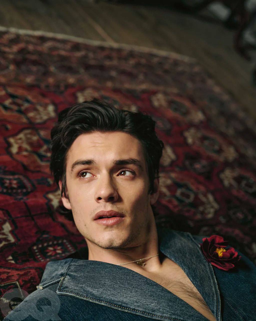 Красавчик Луис Партридж украсил обложку итальянского GQ