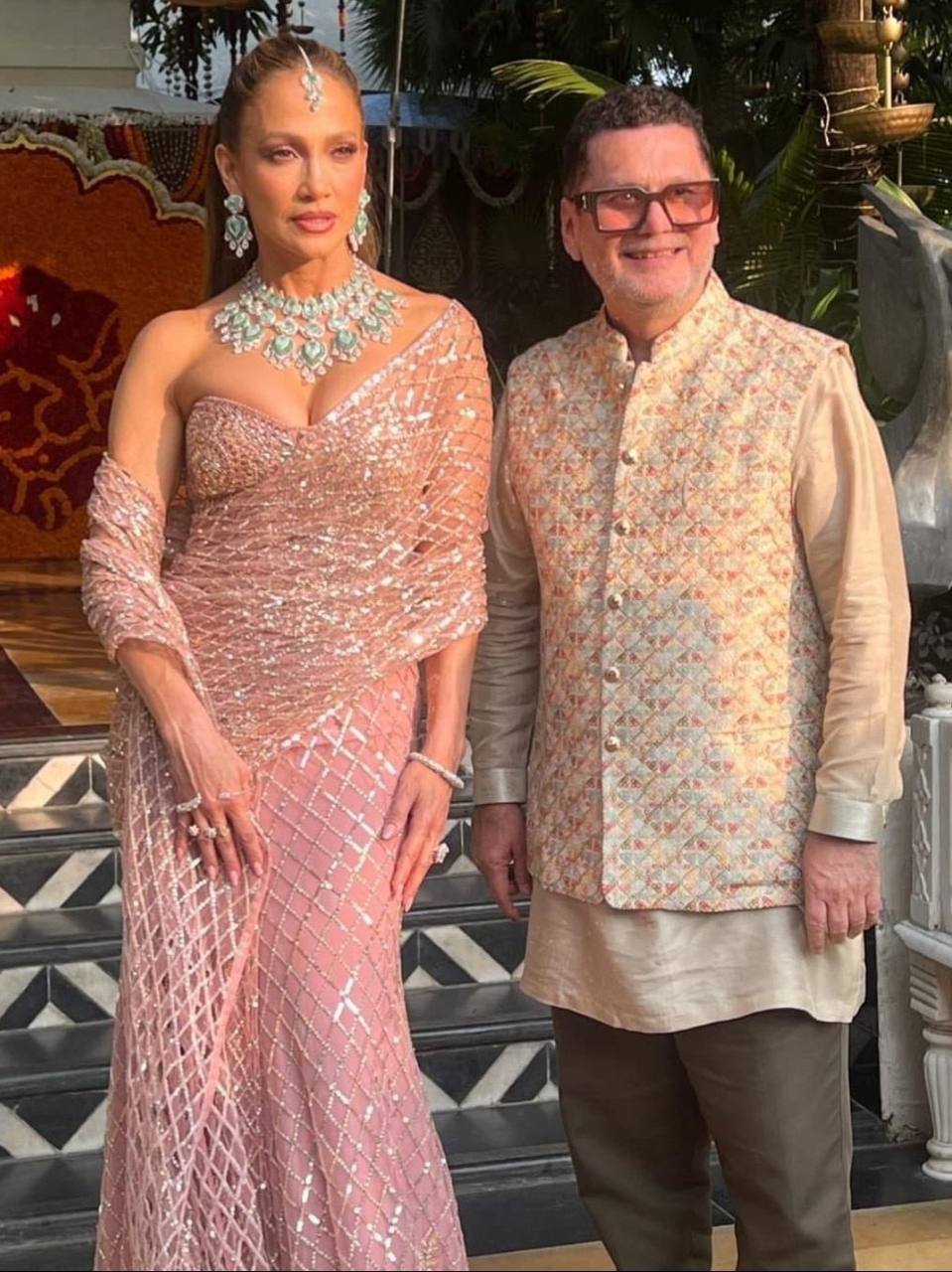 Дженнифер Лопес на свадьбе Нетры Мантены и Вамси Гадираджу в Удайпуре, Индия