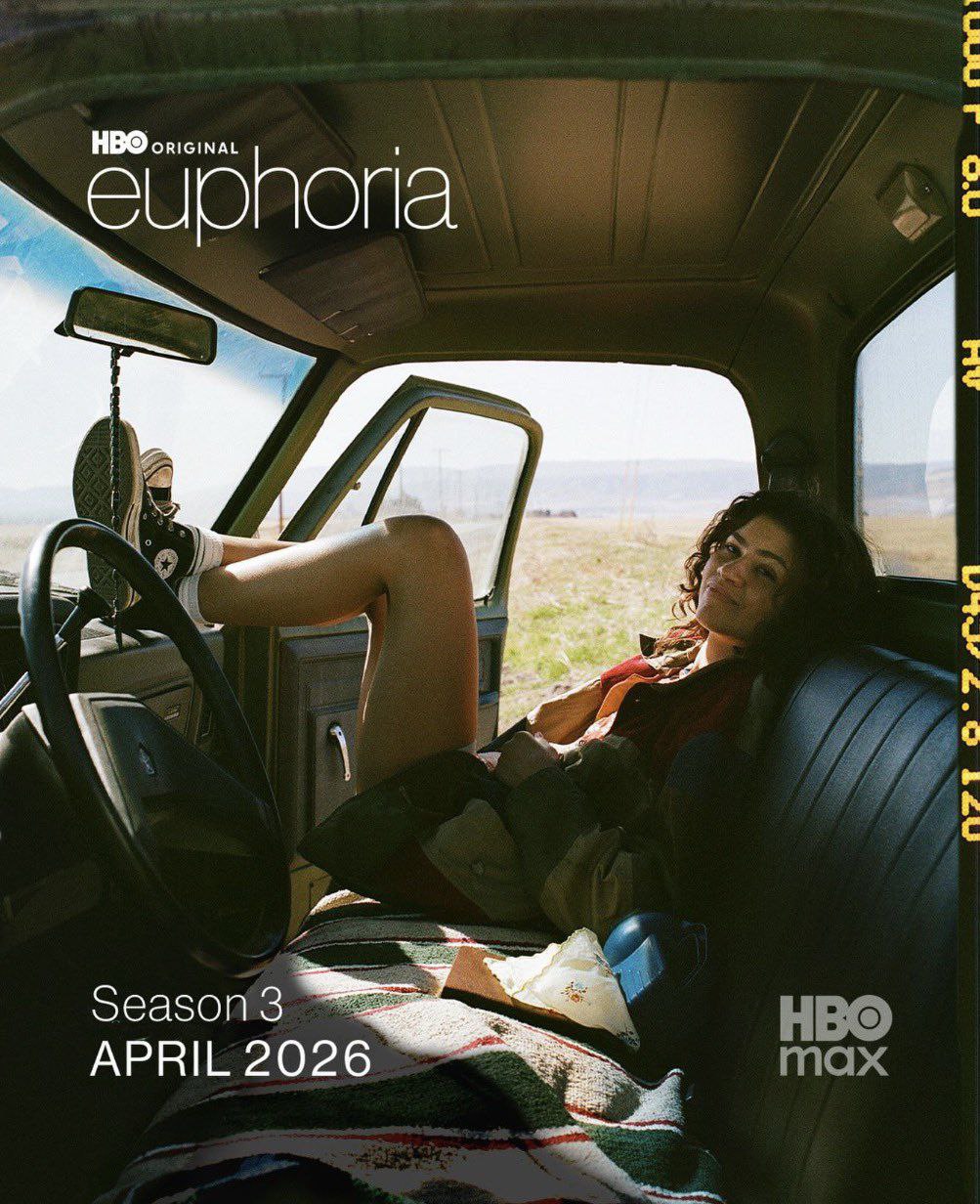 Рассматриваем первый постер третьего сезона сериала «Эйфория»