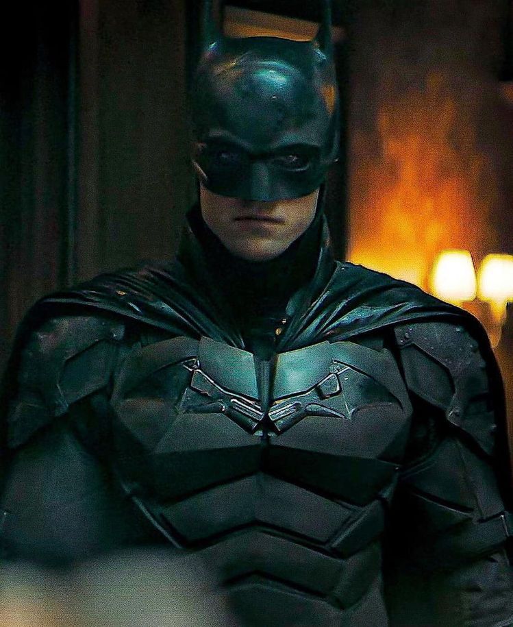 Скарлетт Йоханссон ведёт финальные переговоры о роли в сиквеле «Бэтмена» с Робертом Паттинсоном