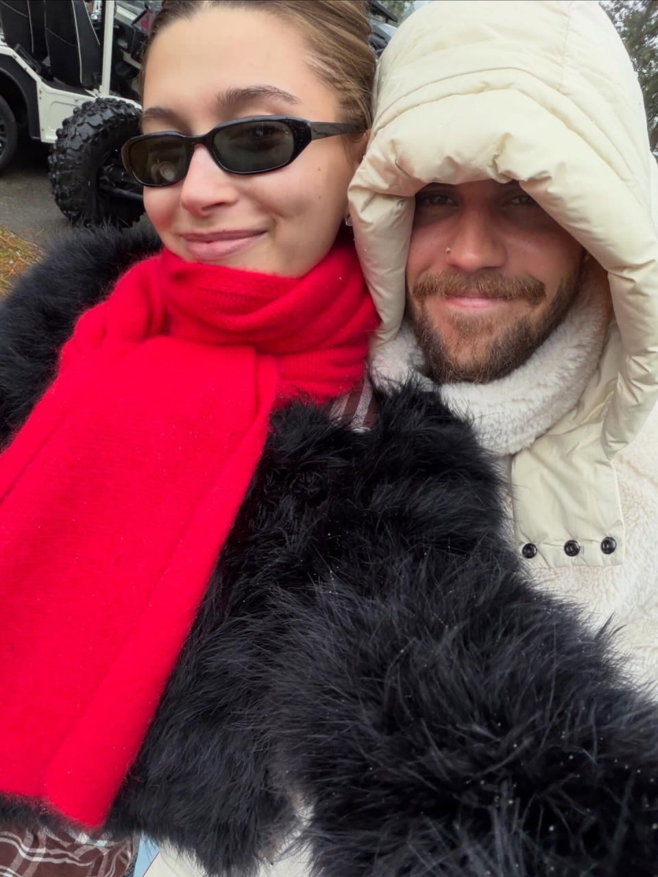 Джастин Бибер поделился фотографиями с Хейли и сыном Джеком