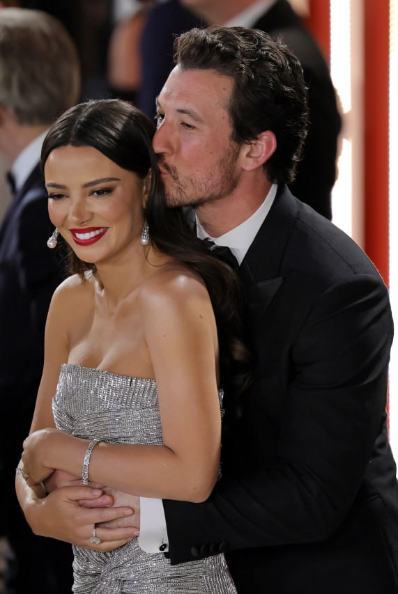  Актёр Майлз Теллер преподнёс жене Кели трогательный подарок