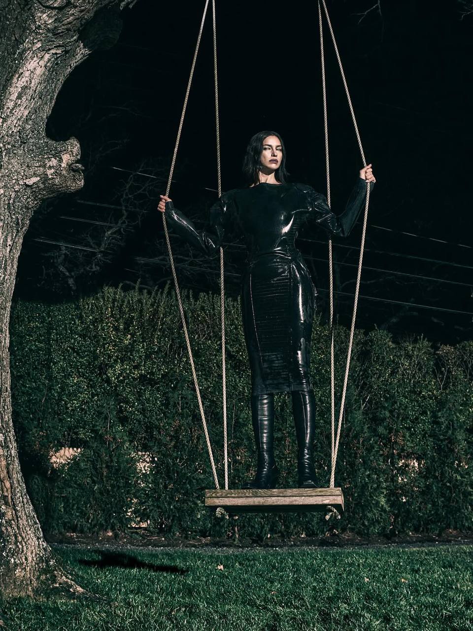 Ирина Шейк в съемке для журнала VMagazine