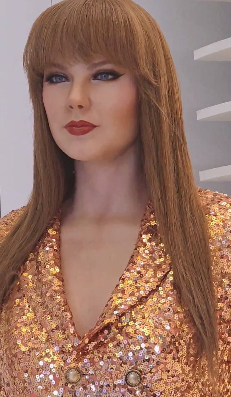 В мексиканском музее восковых фигур представили новую восковую фигуру Тейлор Свифт