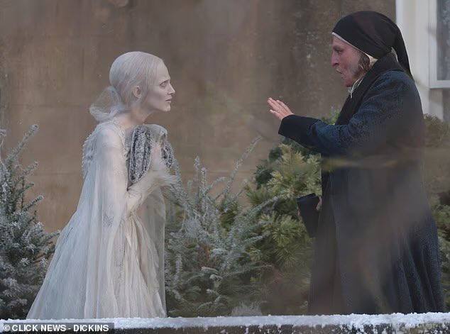 Джонни Депп вернулся на съемочную площадку после трёхлетней паузы